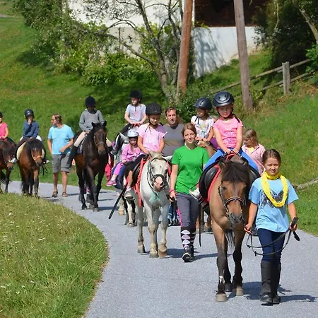 Und Reiterparadies Ponyhof Отель 3*