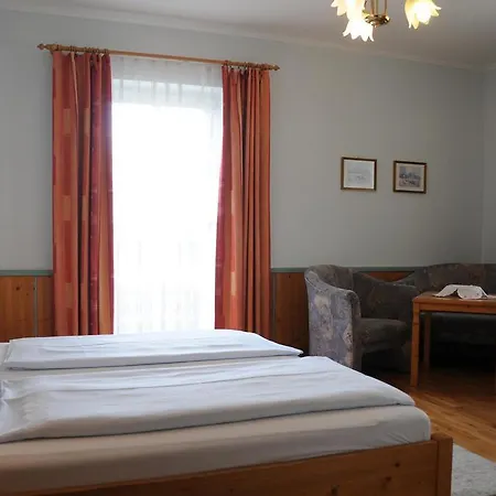 Отель Und Reiterparadies Ponyhof